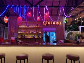 Hideout Beach Cafe and Bistro,ハイドアウト ビーチ カフェ＆ビストロ,シラチャ,レストラン,カフェ